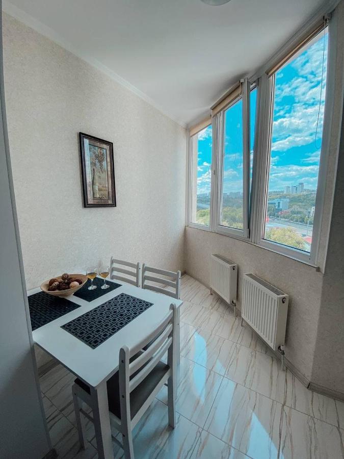 تشيسيناو Beautiful Sky Apartment المظهر الخارجي الصورة